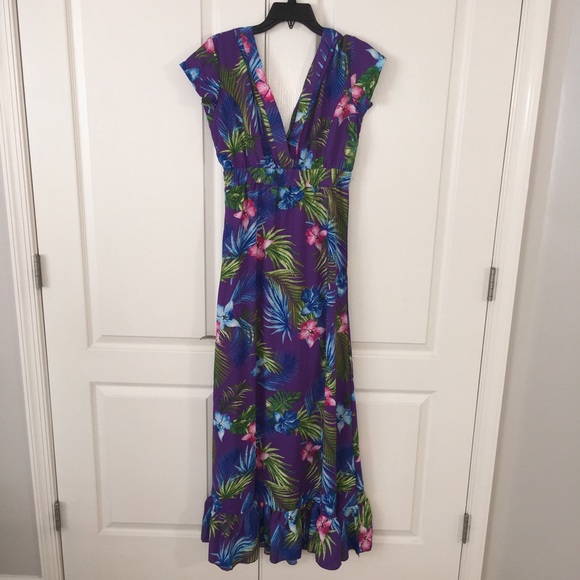 NWT Romeo and Juliet dress floral  open back - Picture 2 of 4